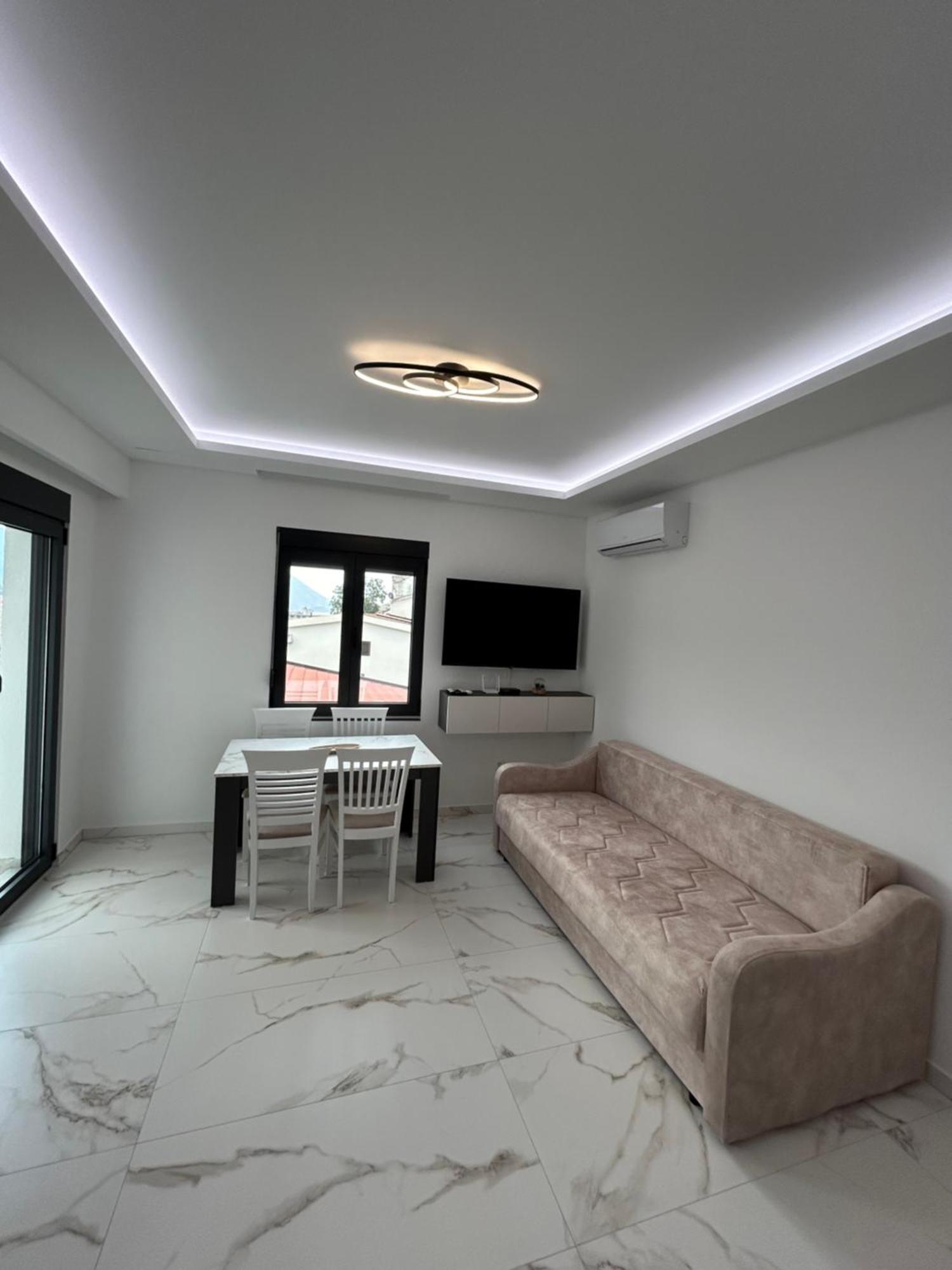 Merlin Prestige Apartments Budva Eksteriør billede