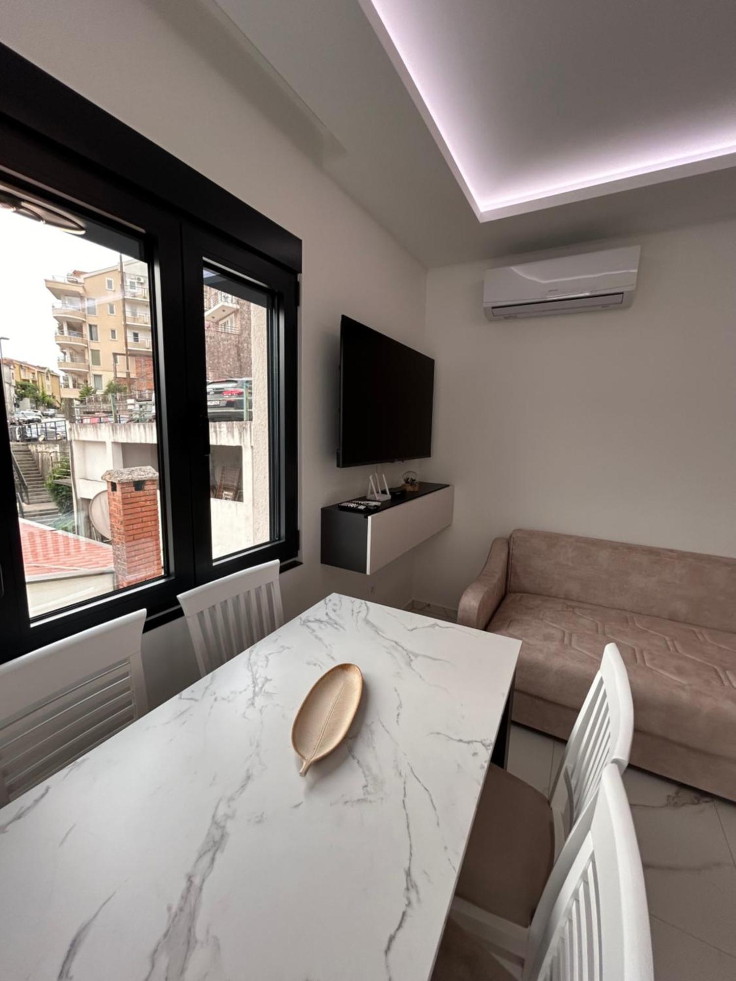 Merlin Prestige Apartments Budva Eksteriør billede
