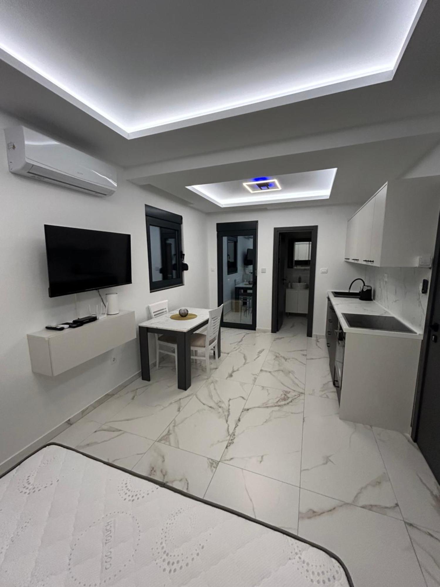 Merlin Prestige Apartments Budva Eksteriør billede