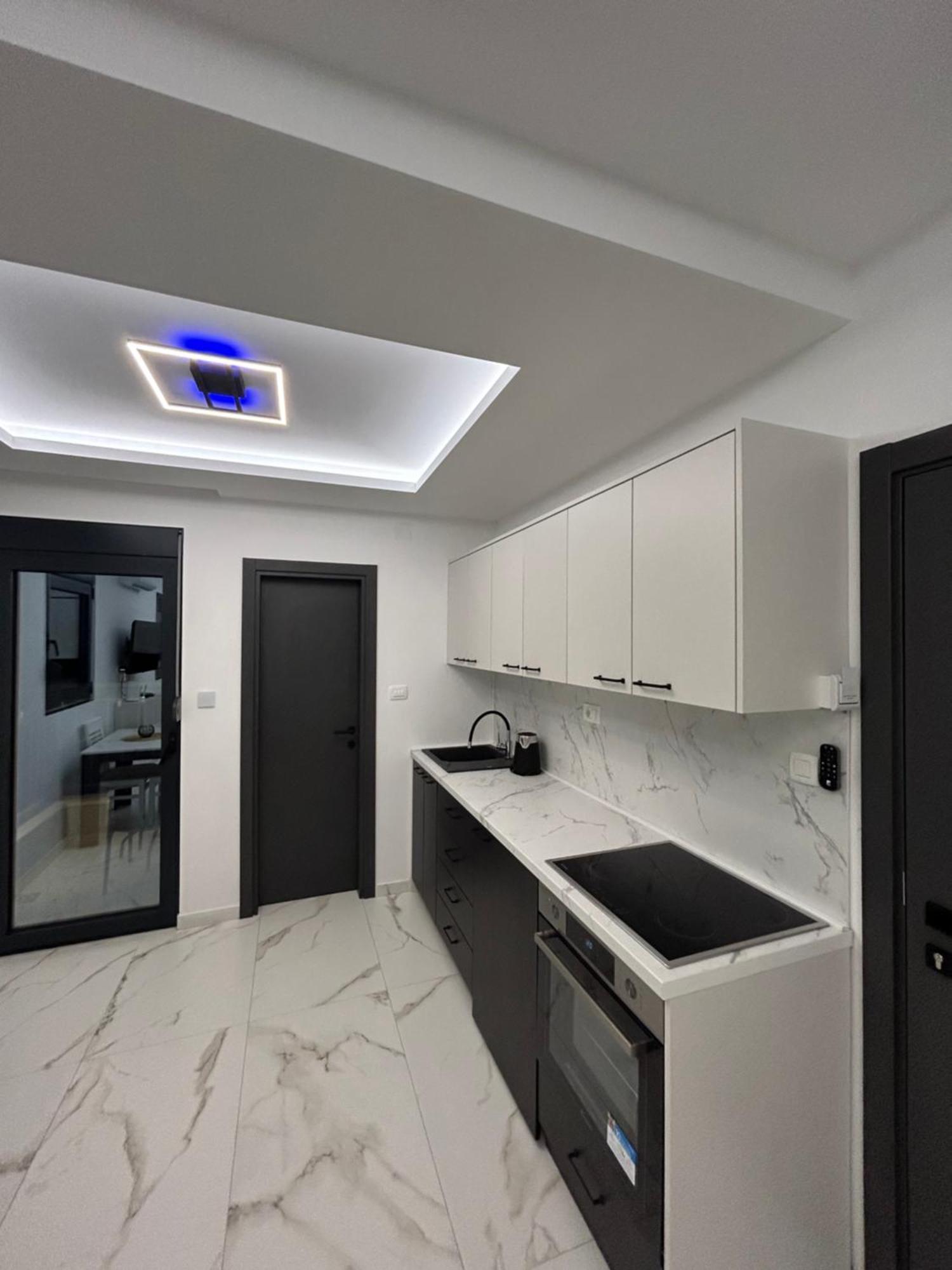 Merlin Prestige Apartments Budva Eksteriør billede
