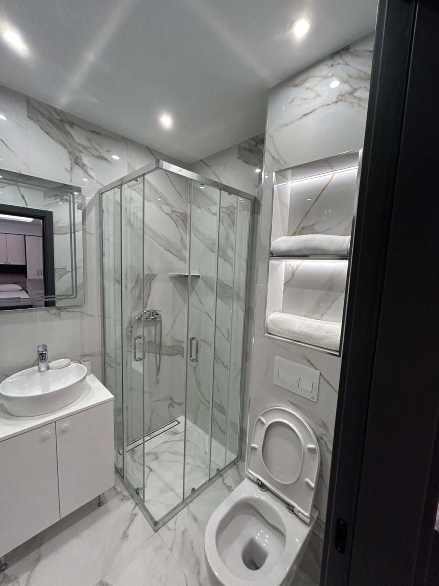Merlin Prestige Apartments Budva Eksteriør billede