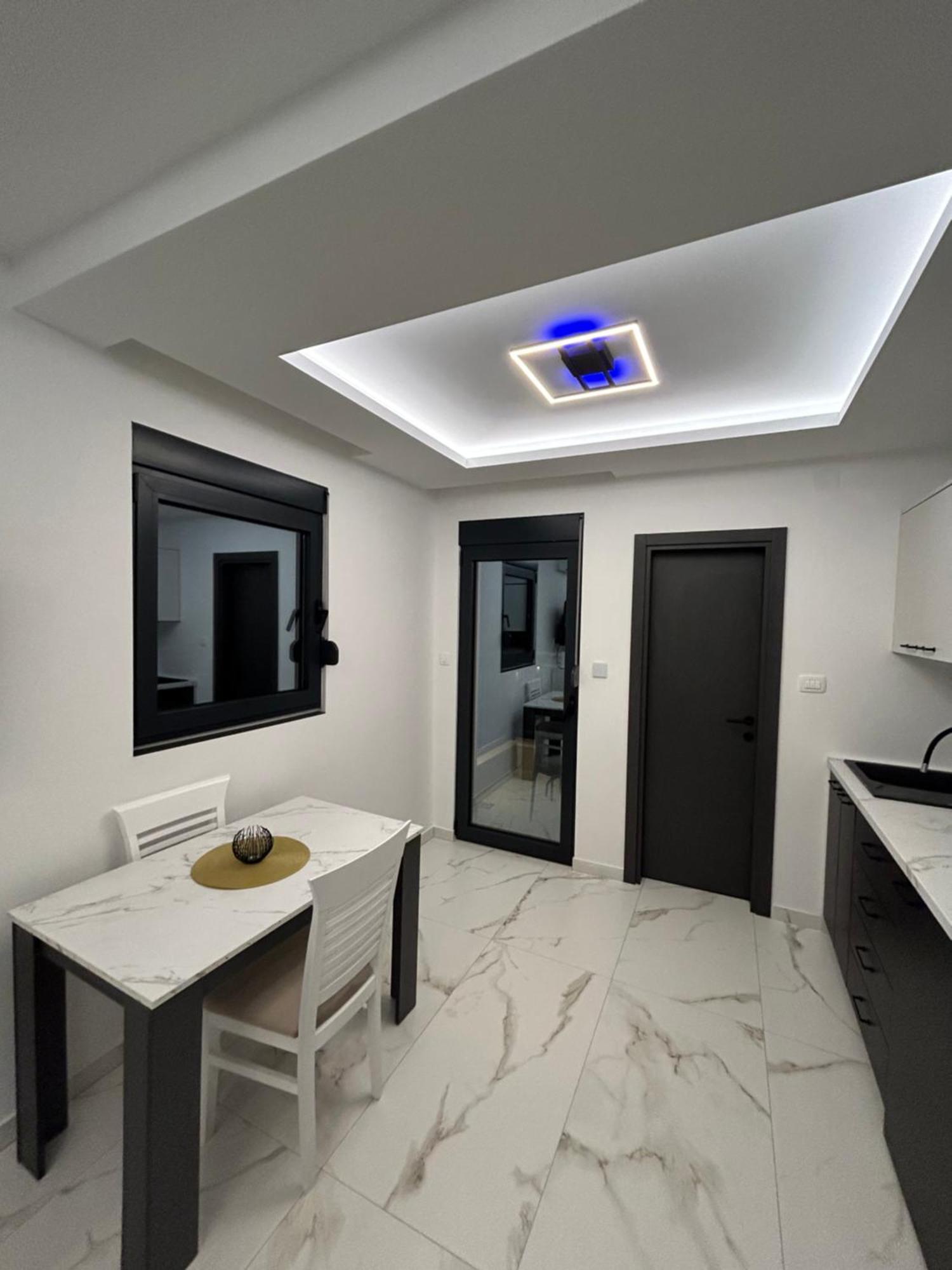 Merlin Prestige Apartments Budva Eksteriør billede