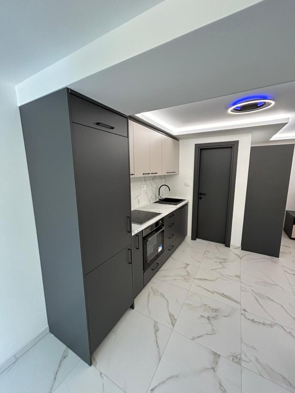 Merlin Prestige Apartments Budva Eksteriør billede