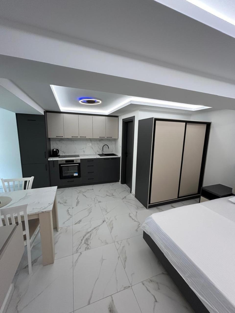 Merlin Prestige Apartments Budva Eksteriør billede