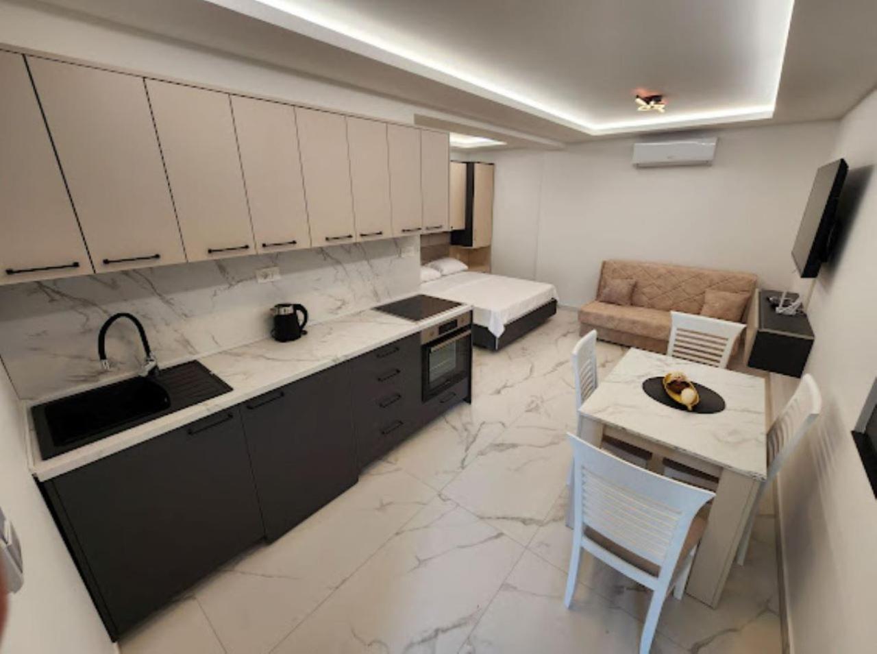 Merlin Prestige Apartments Budva Eksteriør billede