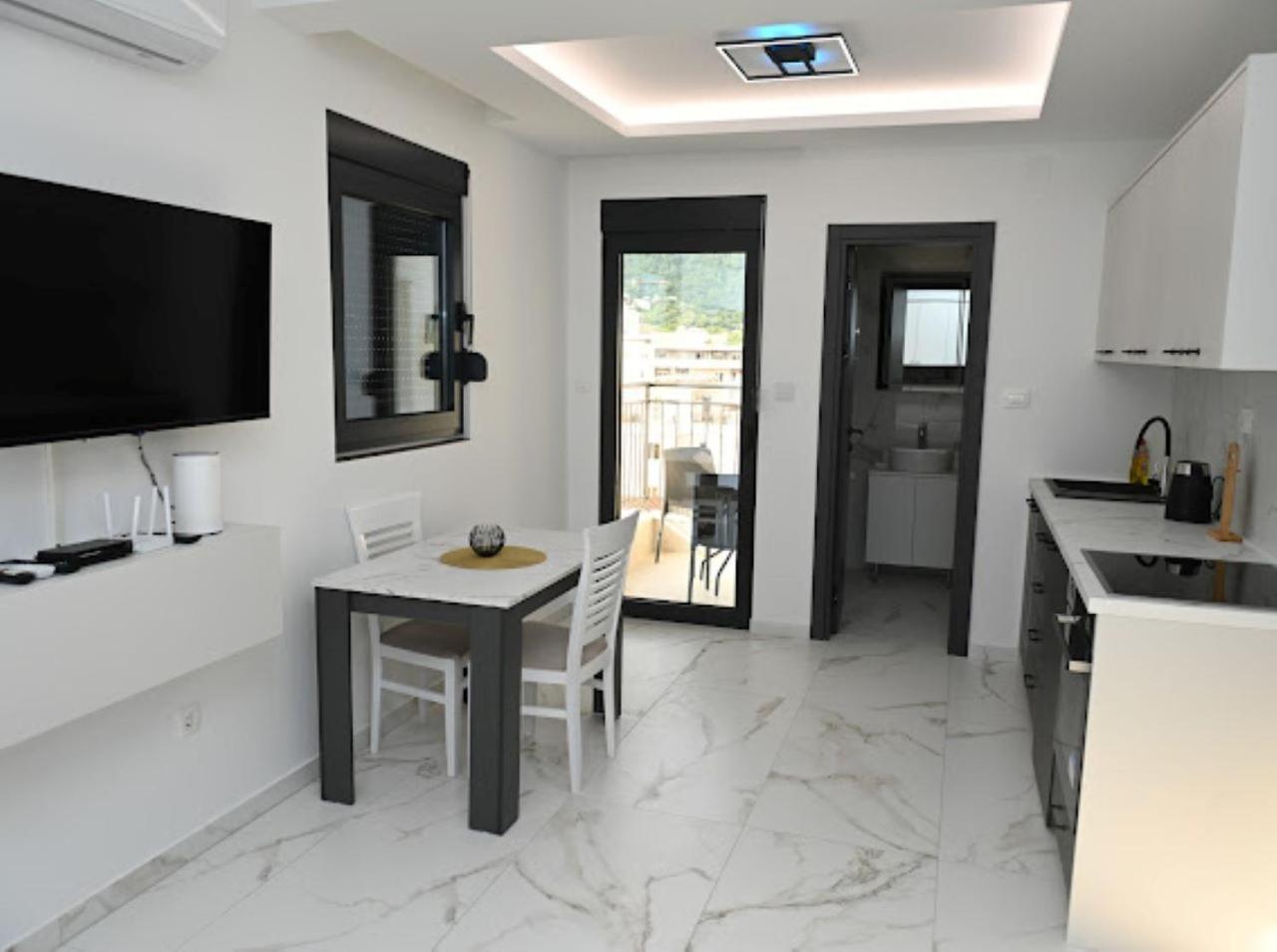 Merlin Prestige Apartments Budva Eksteriør billede